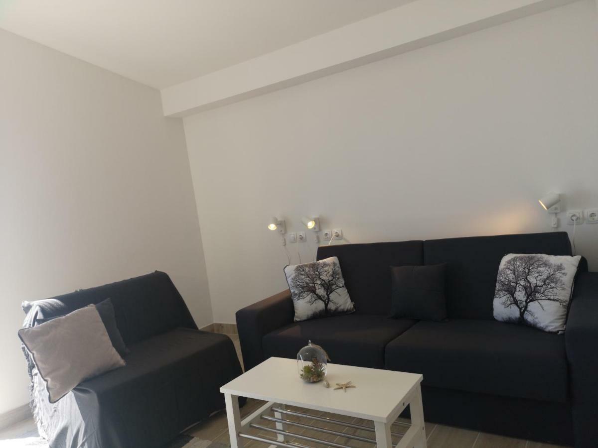 Apartman Studio Kod Ujevica Baska Voda Exterior photo